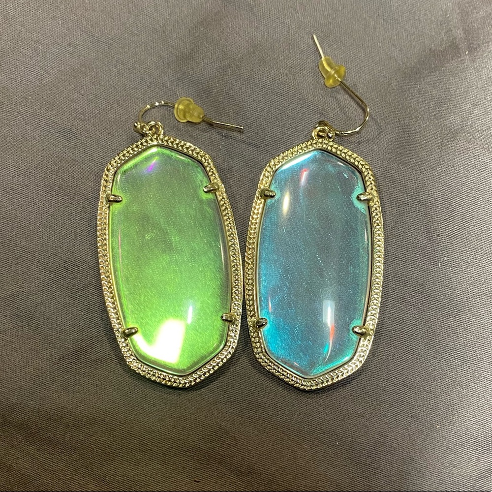 Kendra Scott Danielle earrings